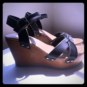 Perfect summer wedge